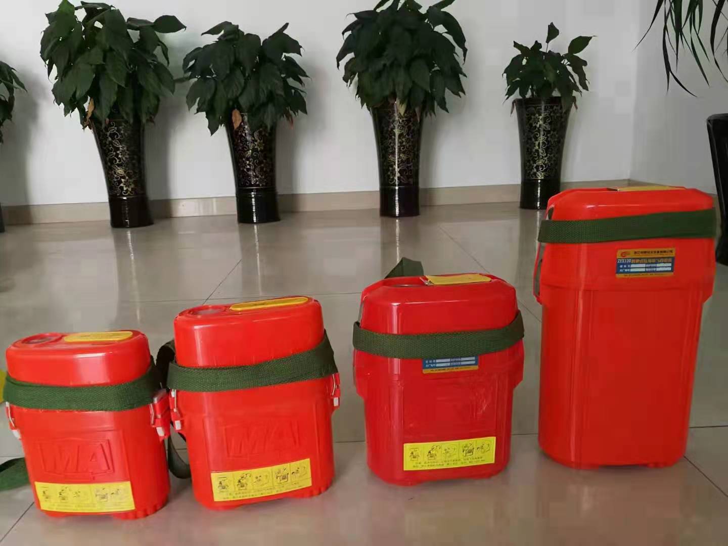 自救器，壓縮氧自救器